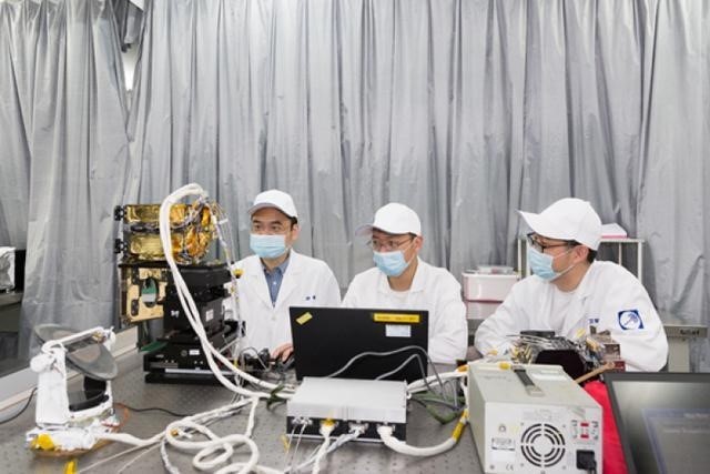 厉害了，“天问一号”火星探测器上的两台有效载荷来自上海制造，将去探测火星上的这些秘密
